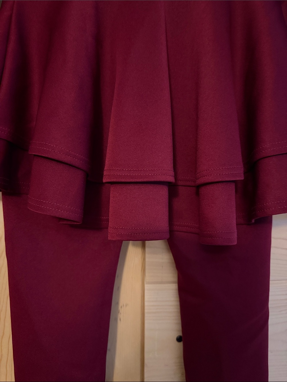 Amazon Women's Burgundy Layered 2 Piece Pantsuit - Picture 3 of 6